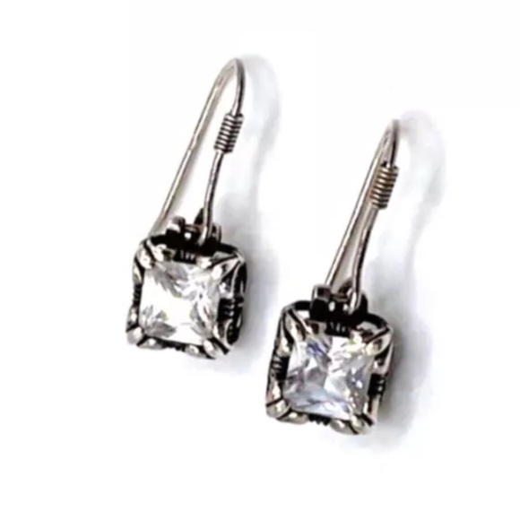 Silpada Rare Vintage Sterling Silver
"Uptown" Earrings - Picture 10 of 10